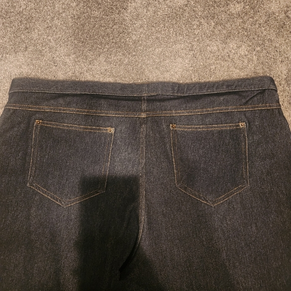 Simply Vera Wang jeggings - Picture 3 of 4